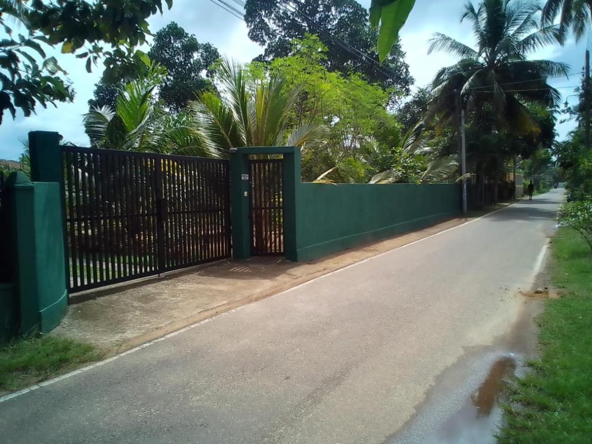Negombovilla Exterior photo
